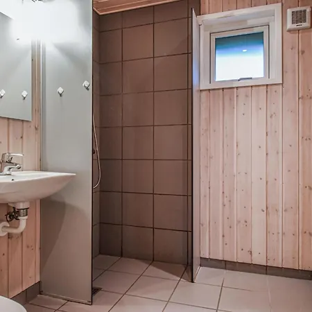 Awesome Home In Blavand With Sauna Дом отдыха Блаванн